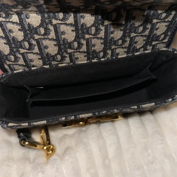 ❤️❤️HOST PICK❤️❤️ Christian Dior 30 Montaigne Box Bag - Picture 11 of 13